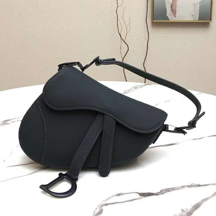 Dior-Women-Saddle-Bag-in-Matte-Black-Ultramatte-Calfskin-5.jpg