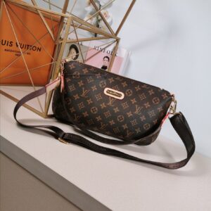 Louis Vuitton Multi Pochette Accessoires Black Clair