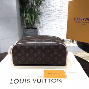 Louis Vuitton Dopp Kit Toiletry Pouch Monogram