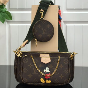 Louis Vuitton Pochette Accessories Khaki World Tour