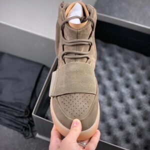 AD x Yeezy 750 Boost BY2456