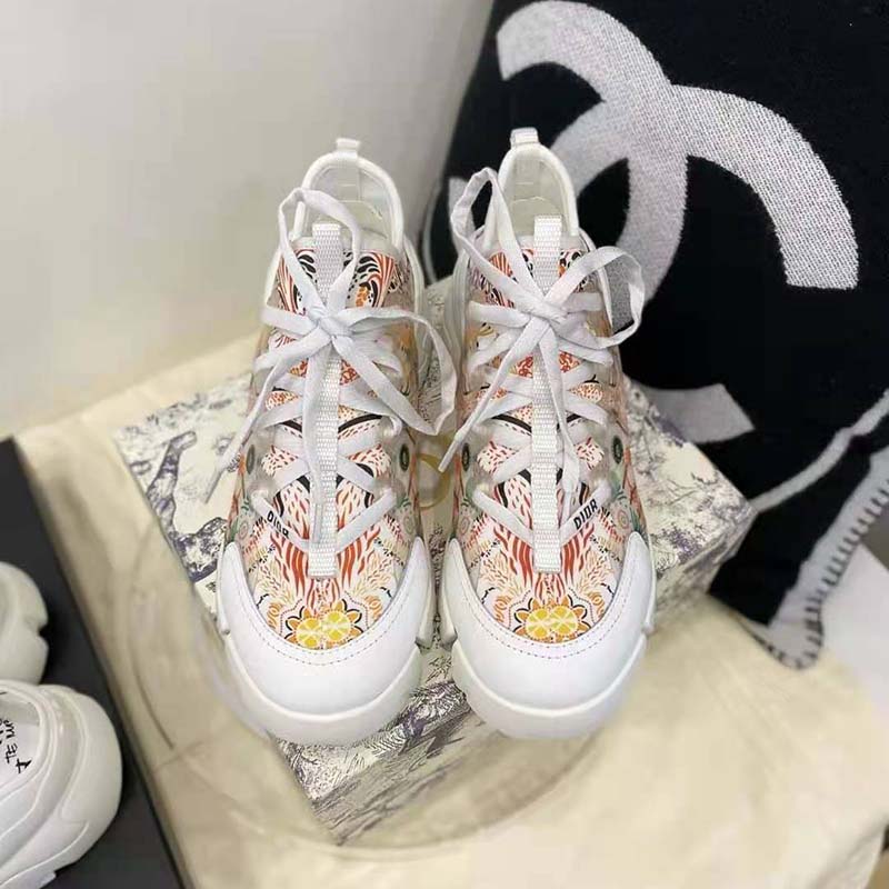 Dior-Women-D-Connect-Sneaker-White-Technical-Fabric-with-Dior-In-Heart-Lights-Print-5.jpg