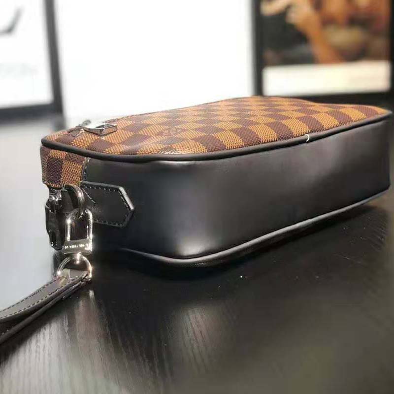 Louis-Vuitton-LV-Men-Kasai-Clutch-in-Damier-Ebene-Canvas-Chocolate-5.jpg