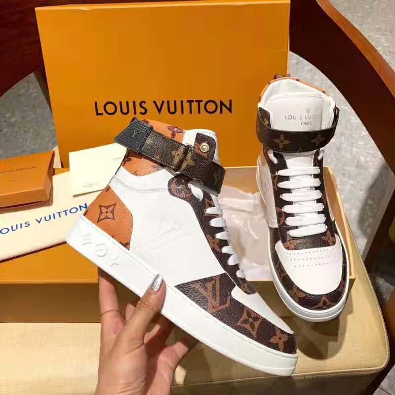 Louis-Vuitton-LV-Unisex-Boombox-Sneaker-Boot-in-Embossed-Lamb-Leather-Brown-2.jpg