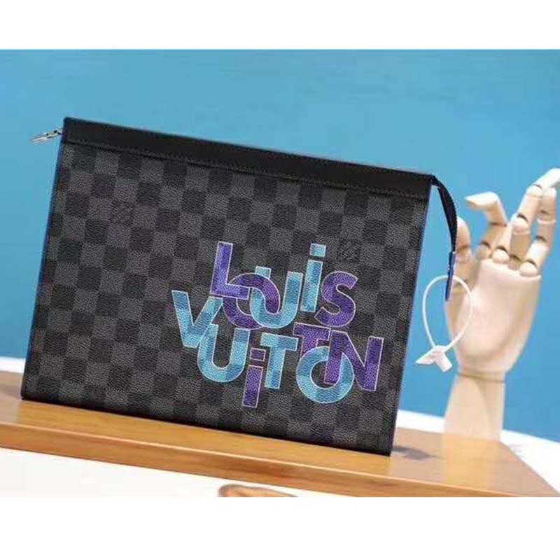 Louis-Vuitton-LV-Unisex-Pochette-Voyage-MM-Damier-Graphite-Canvas-Blue-3.jpg