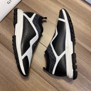 Shoes GIVENCHY Original Version TPU black x white