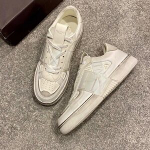 Shoes Valentino Garavani Logo