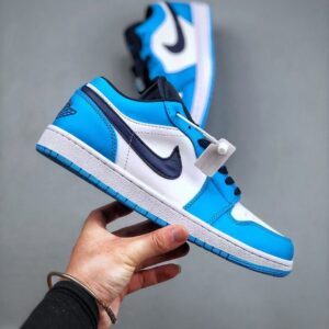 Shoes new- Air Jordan 1 Low