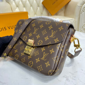 Louis Vuitton Pochette Accessories Métis