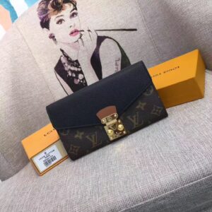 Louis Vuitton Sarah Wallet Black Monogram