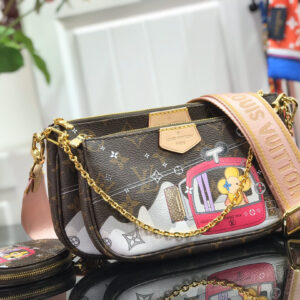 Louis Vuitton Pochette Accessories World Tour Rose Clair